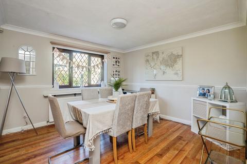 4 bedroom detached house for sale, Alfrey Close, Emsworth, West Sussex, PO10