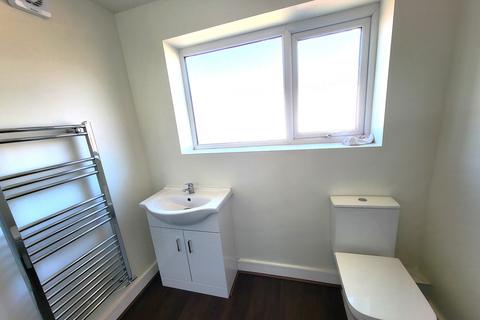 1 bedroom house to rent, Slater Lane, Leyland, PR25