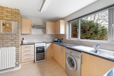 3 bedroom terraced house for sale, Whitfield Close, Cambridge, CB4
