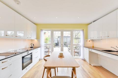 3 bedroom house for sale, Bakery Close, Oval, London, SW9