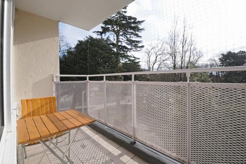2 bedroom flat to rent, Windlesham Grove, Southfields, London, SW19