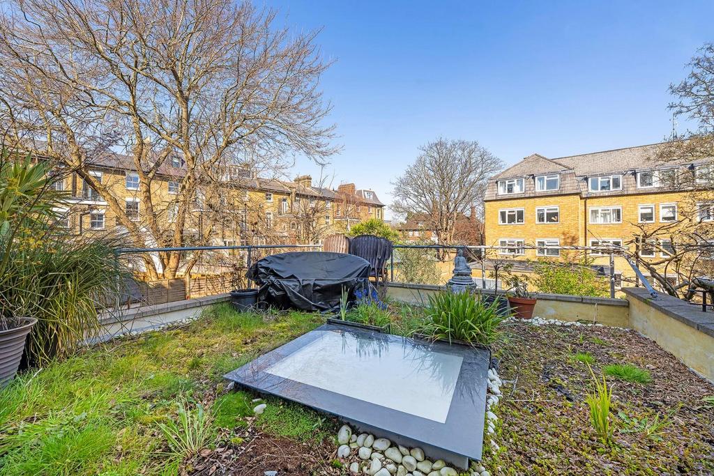 Roof Terrace.JPG