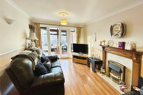 2 bedroom bungalow for sale, Hillside Gardens, Swadlincote DE11