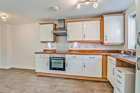 3 bedroom end of terrace house for sale, Blenheim Way, Castleford, West Yorkshire