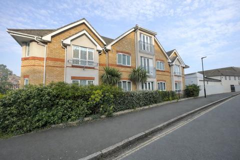 2 bedroom apartment for sale, Dominion Close, Greater London TW3