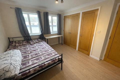 2 bedroom apartment for sale, Dominion Close, Greater London TW3