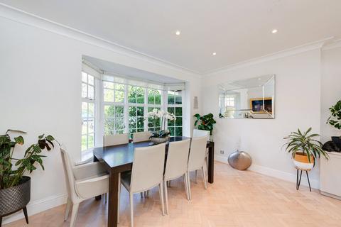 4 bedroom semi-detached house for sale, Cornwood Close, Hampstead Garden Suburb, N2