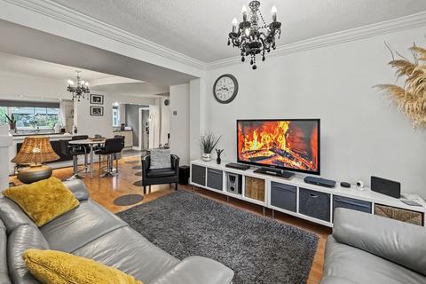 undefined, Meade Hill Road, Prestwich, M25