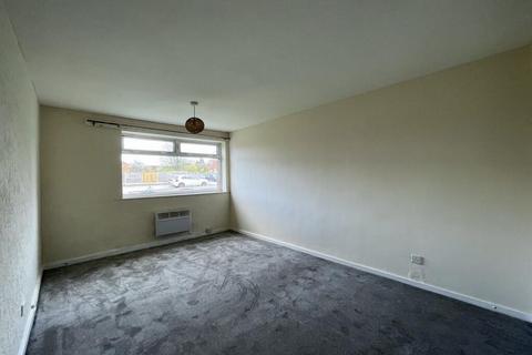 2 bedroom property to rent, Enfield Close, Birmingham, B23