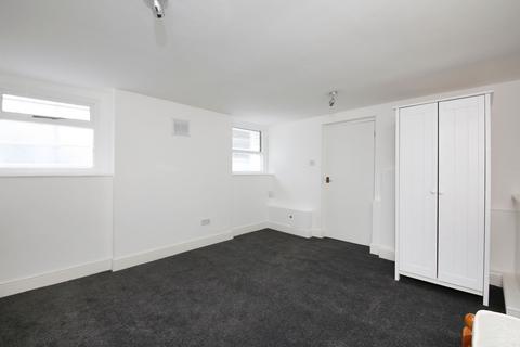 1 bedroom flat to rent, Loampit Hill, London, SE13