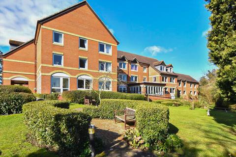 1 bedroom apartment for sale, Croft Court, Great Dunmow