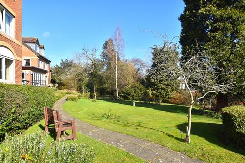 1 bedroom apartment for sale, Croft Court, Great Dunmow