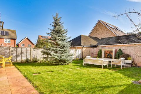 5 bedroom detached house for sale, Gilders Road, Little Canfield