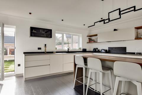 5 bedroom detached house for sale, Gilders Road, Little Canfield