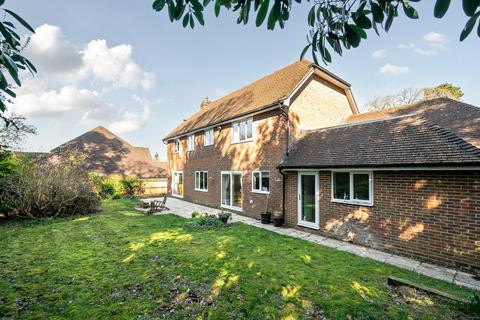 5 bedroom detached house for sale, Storrington - Five bedroom detached family home