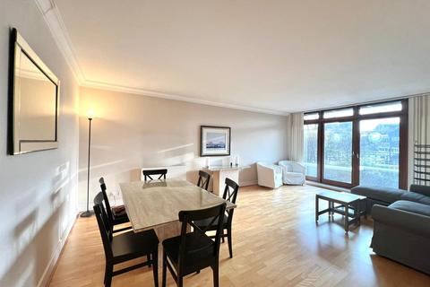 2 bedroom flat to rent, Thomas More Street, London E1W