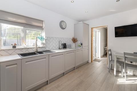 4 bedroom semi-detached house for sale, Clos Des Varendes, Les Varendes, Castel, Guernsey