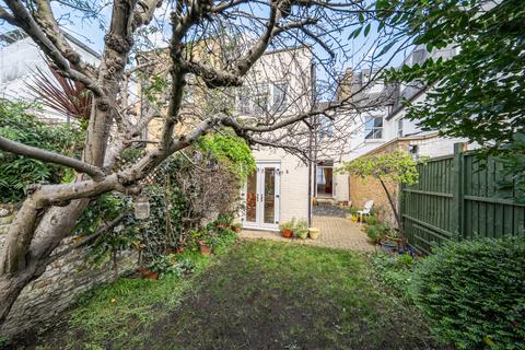 3 bedroom terraced house for sale, Dymock Street, Fulham, London, SW6