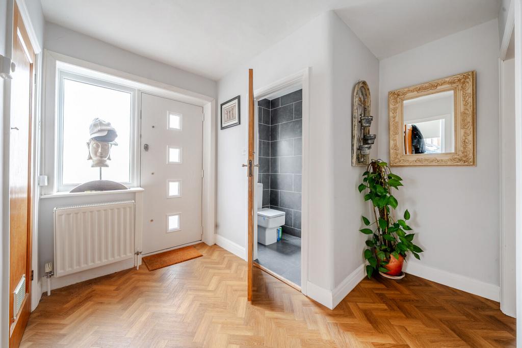 1429290-12-69b92f...