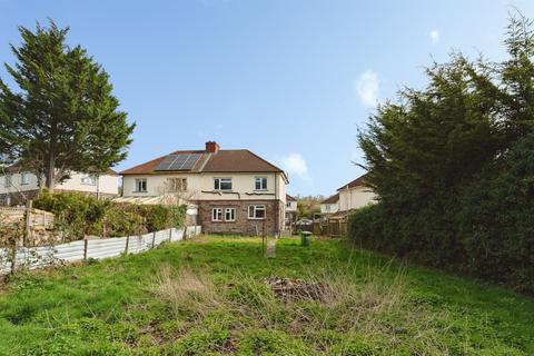 Cherry Gardens, Bitton, Bristol
