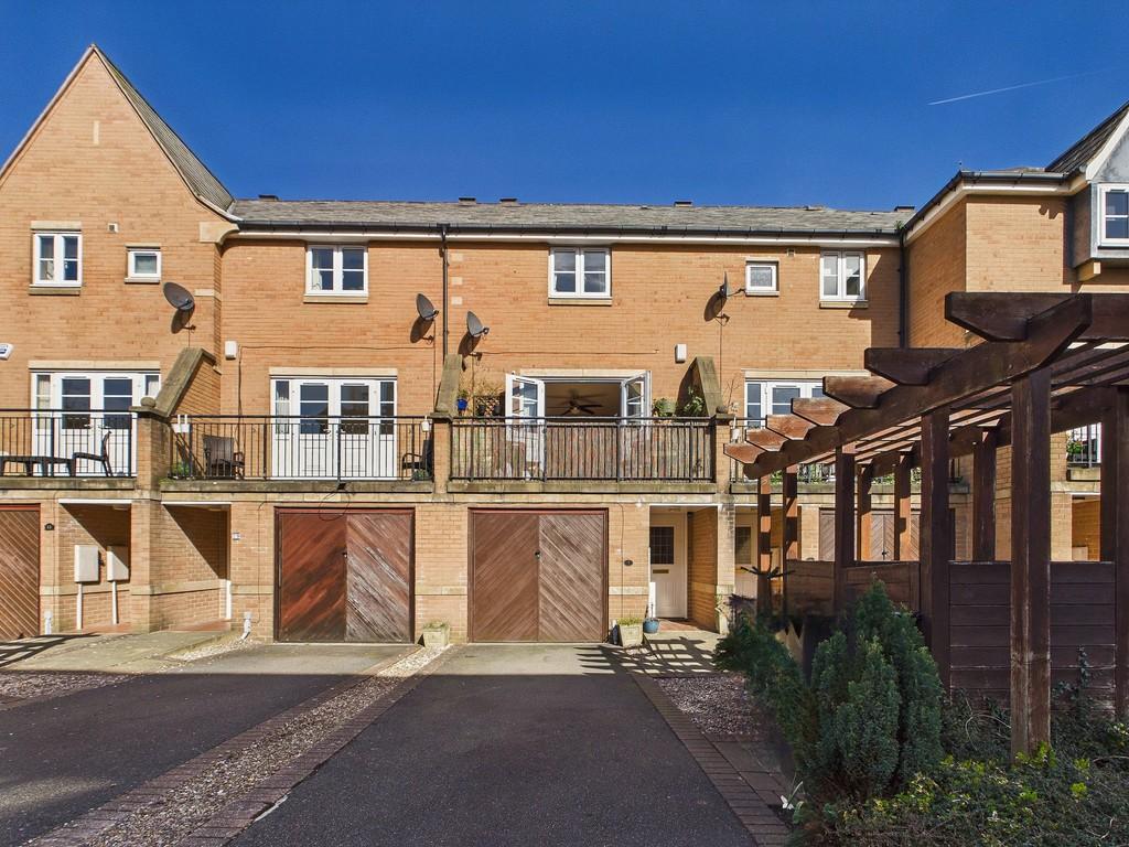 Cam04726 g0 pr0045 still043