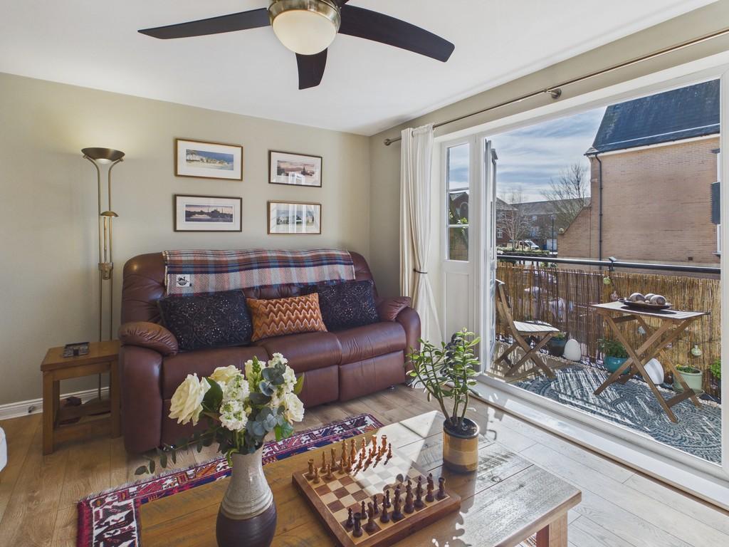 Cam04726 g0 pr0045 still017