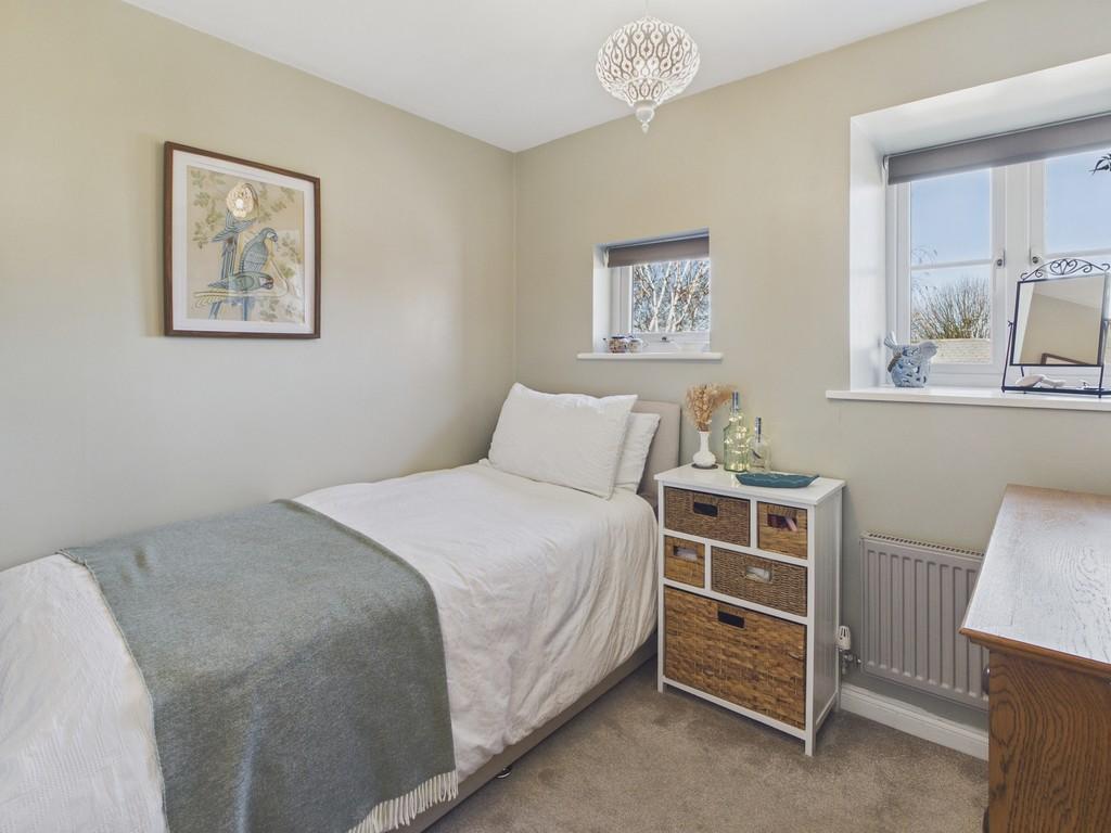 Cam04726 g0 pr0045 still032