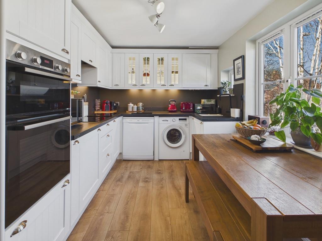 Cam04726 g0 pr0045 still022