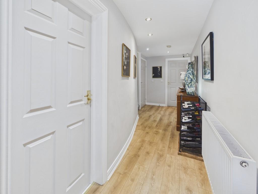 Cam04726 g0 pr0045 still005