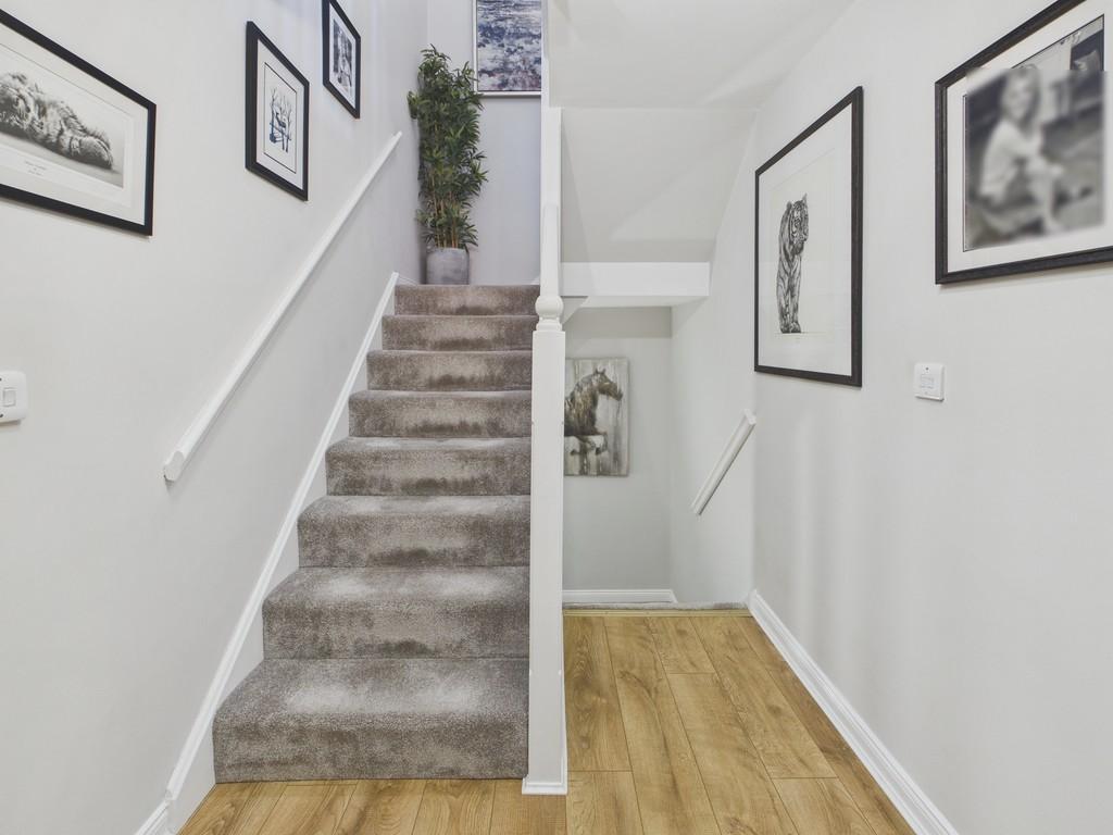 Cam04726 g0 pr0045 still014