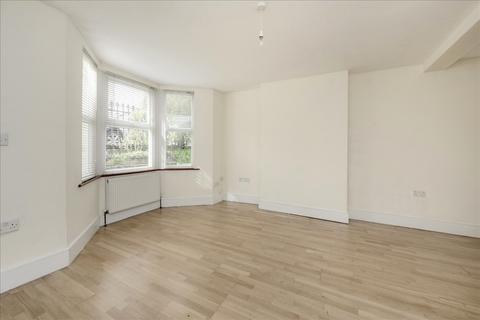 1 bedroom flat for sale, Aldine Street, Shepherd's Bush W12