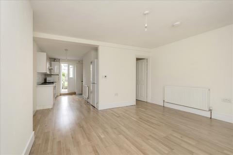 1 bedroom flat for sale, Aldine Street, Shepherd's Bush W12
