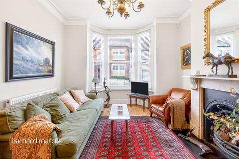 4 bedroom terraced house for sale, Dorothy Road, London