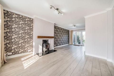 3 bedroom house for sale, Fullerton Drive, West Byfleet KT14