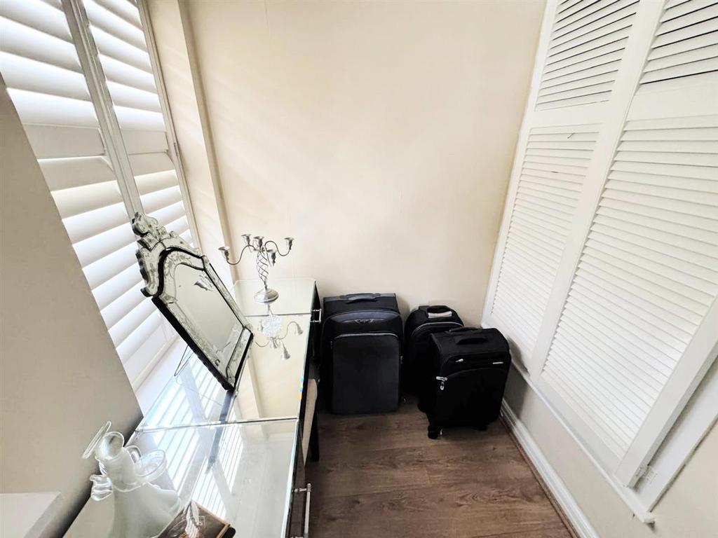 Dressing area