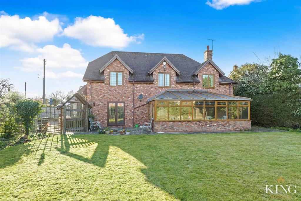 King Homes-16.jpg