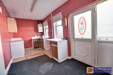 2 bedroom terraced house for sale, The Oval, Concord