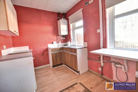 2 bedroom terraced house for sale, The Oval, Concord