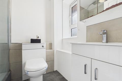 1 bedroom apartment to rent, Boulogne House, Bermondsey