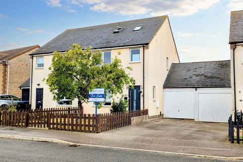 4 bedroom semi-detached house for sale, Sapley Park, Huntingdon, Cambridgeshire.