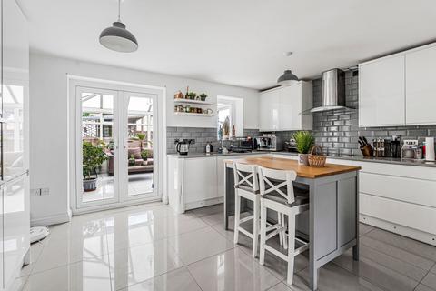 4 bedroom semi-detached house for sale, Sapley Park, Huntingdon, Cambridgeshire.