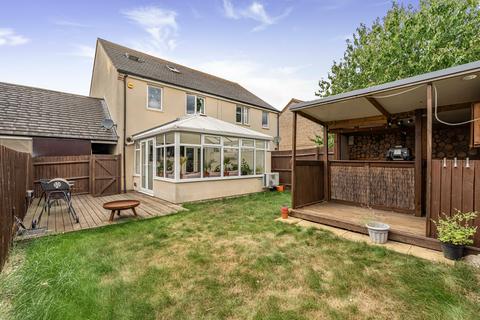 4 bedroom semi-detached house for sale, Sapley Park, Huntingdon, Cambridgeshire.
