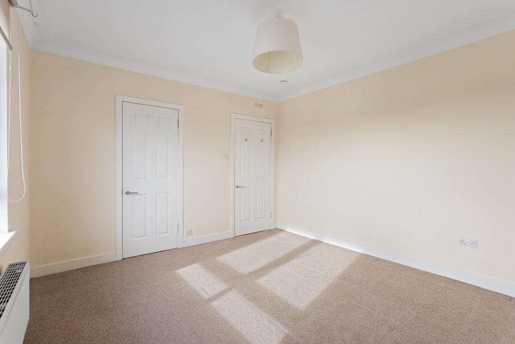 64 Stuart Terrace 15