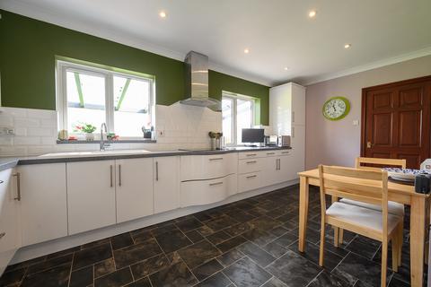 4 bedroom detached house for sale, Peterstow, Ross-on-Wye