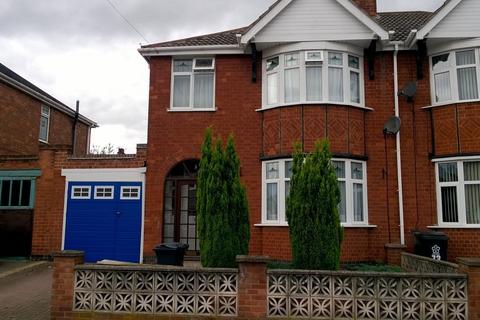 3 bedroom semi-detached house to rent, Somerville Road, Rowley Fields, Leicester, LE3