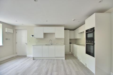 undefined, Cherry Hinton Road, Cambridge CB1