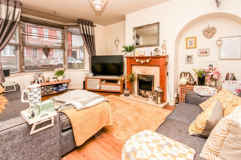 3 bedroom terraced house for sale, Westfield Road, Wellingborough NN8