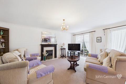 3 bedroom detached house for sale, Uppingham Drive, Ashby-de-la-Zouch