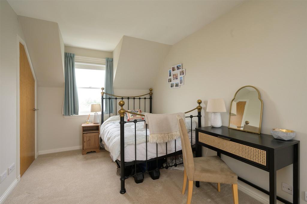 Double Bedroom 2