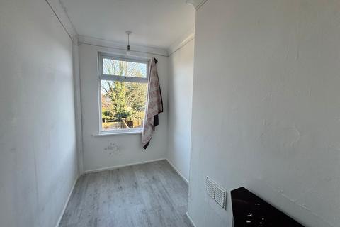 2 bedroom house to rent, Howard Road, Mansfield, NG19
